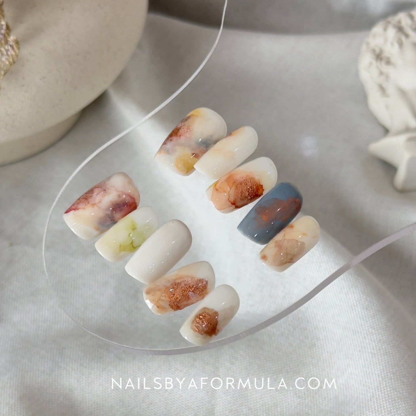 D19 Vibrant Ambience